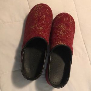 Sanita red fabric clogs! 2 pairs, both size 39.
